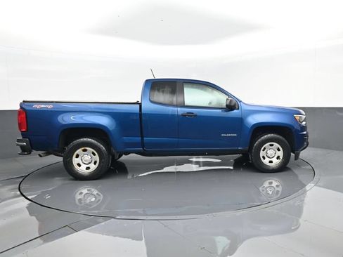 Used 2019 Chevrolet Colorado W/T w/ WT Convenience Package AWD/4WD image 4