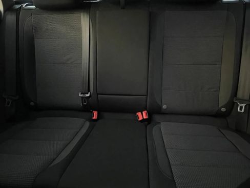 Used 2011 Volkswagen Jetta S FWD image 22