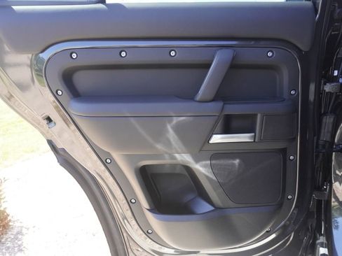 New 2025 Land Rover Defender 130 S image 28