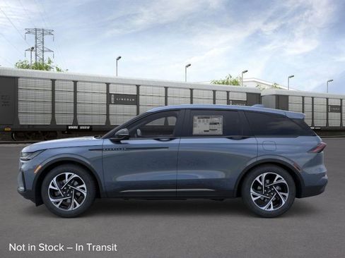 New 2026 Lincoln Nautilus Premier w/ Equipment Group 102A image 3