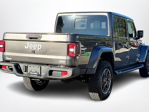 Used 2020 Jeep Gladiator Overland w/ LED Lighting Group image 5