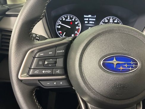 Used 2025 Subaru Outback Premium w/ Popular Package #1A image 17