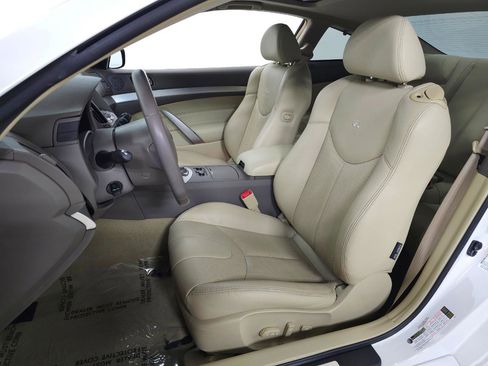 Used 2009 INFINITI G37 x Coupe w/ Premium Pkg AWD/4WD image 12