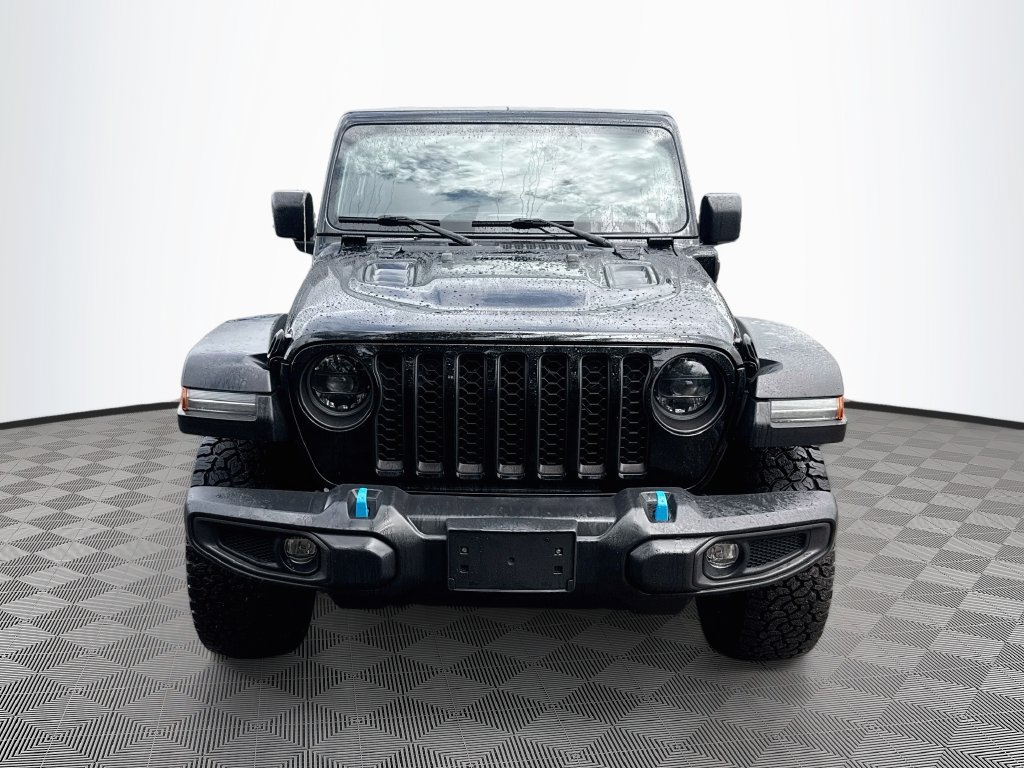 Used 2023 Jeep Wrangler Unlimited Rubicon 4xe w/ Cold Weather Group AWD/4WD image 2
