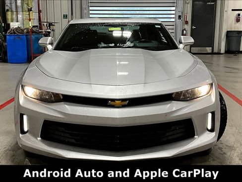 Used 2017 Chevrolet Camaro LT RWD image 2