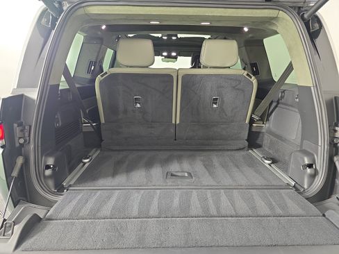 Used 2023 Rivian R1S Adventure AWD/4WD image 16