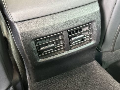 Used 2016 Lexus IS 200t w/ F Sport Package RWD image 12