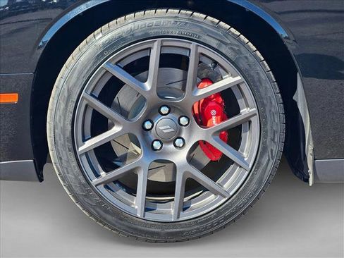 Used 2018 Dodge Challenger T/A w/ Quick Order Package 28P T/A image 24