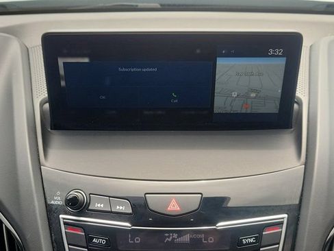 Used 2025 Acura RDX SH-AWD w/ Technology Package image 15