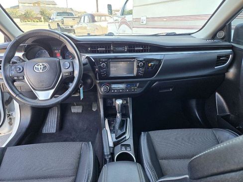 Used 2015 Toyota Corolla S image 26