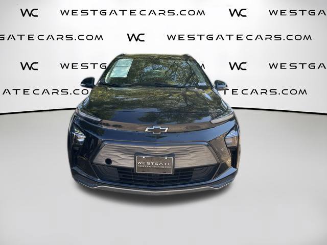 Used 2023 Chevrolet Bolt EUV LT FWD image 2