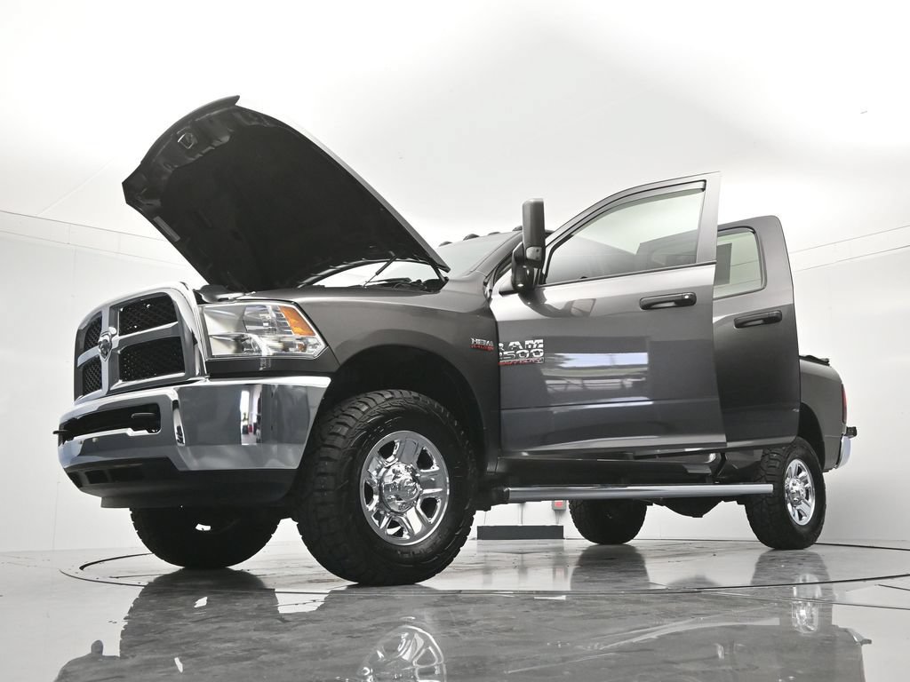 Used 2016 RAM 2500 Tradesman w/ Chrome Appearance Group AWD/4WD image 47