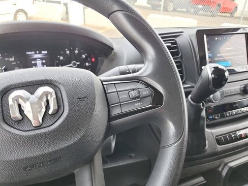 Used 2023 RAM ProMaster 2500 image 12