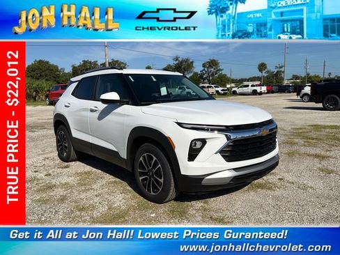 New 2026 Chevrolet TrailBlazer LT FWD image 1