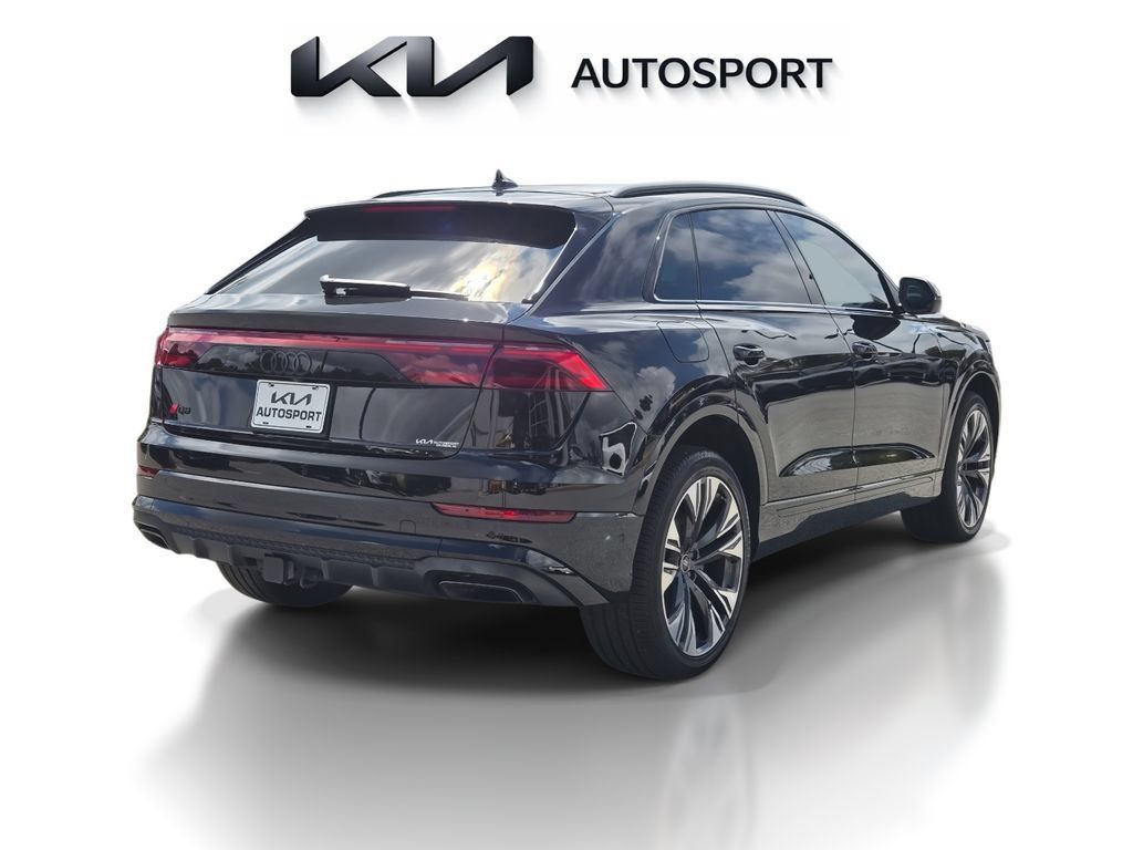 Used 2025 Audi Q8 Prestige AWD/4WD image 8