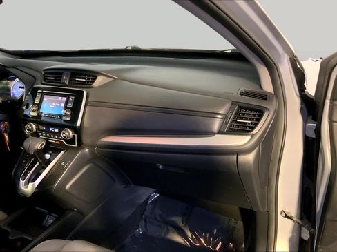 Used 2019 Honda CR-V LX image 18