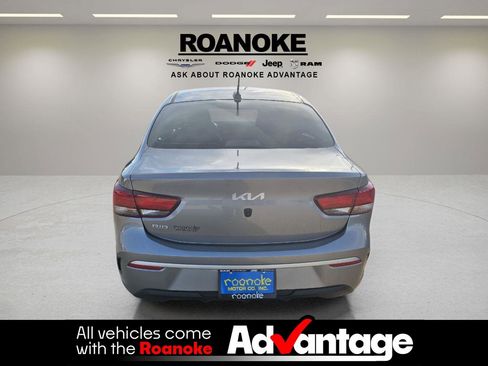 Used 2023 Kia Rio S image 7