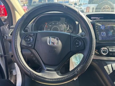 Used 2016 Honda CR-V LX image 5