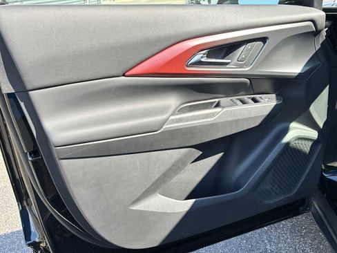 Certified 2024 Chevrolet Equinox EV RS image 21