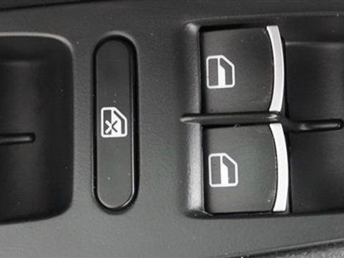 Used 2012 Volkswagen Jetta GLI FWD image 29