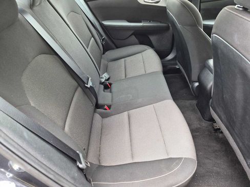 Certified 2024 Kia Forte LXS FWD image 16