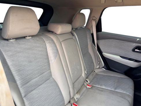 Used 2023 Nissan Rogue SV FWD image 18