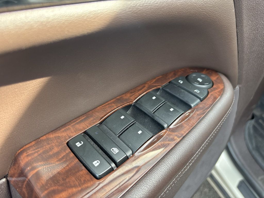 Used 2017 Buick Enclave Leather AWD/4WD image 15