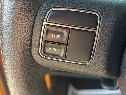 Used 2012 Jeep Wrangler Sport AWD/4WD image 13