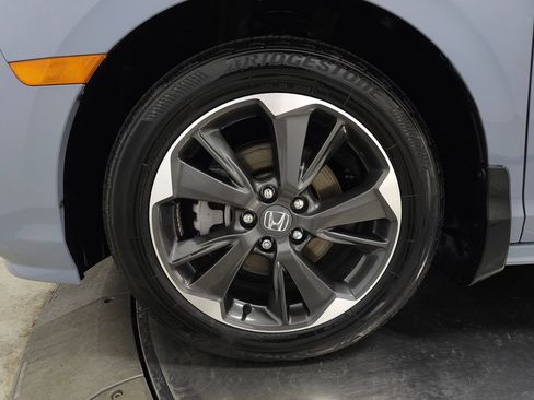 Used 2024 Honda Odyssey Elite image 14