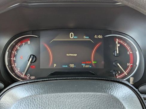 Used 2025 Toyota RAV4 XLE FWD image 11