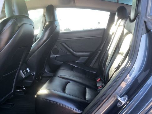 Used 2023 Tesla Model 3 Performance image 22