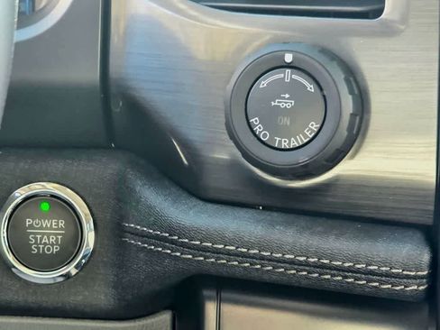 New 2025 Ford F150 Lightning Flash AWD/4WD image 23