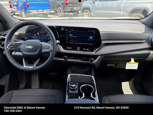 New 2027 Chevrolet Equinox LT FWD image 15