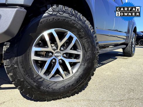 Used 2018 Ford F150 Raptor w/ Equipment Group 801A Mid image 2