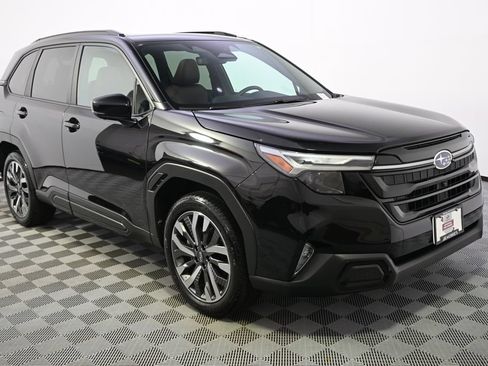 Used 2026 Subaru Forester Touring AWD/4WD image 8