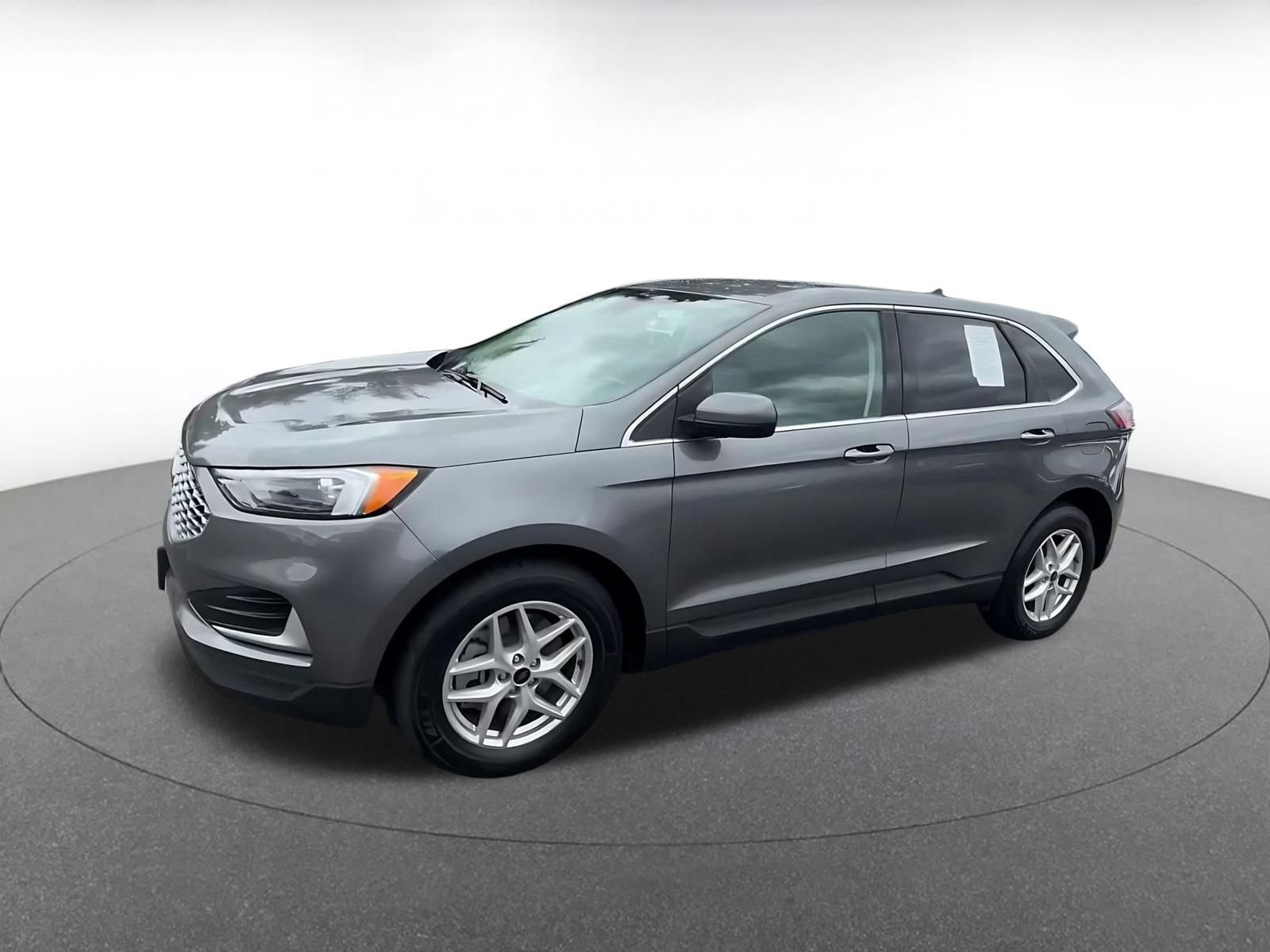 Used 2024 Ford Edge SEL AWD/4WD image 7