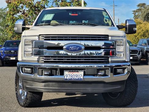 Used 2019 Ford F350 Lariat w/ Lariat Ultimate Package image 3