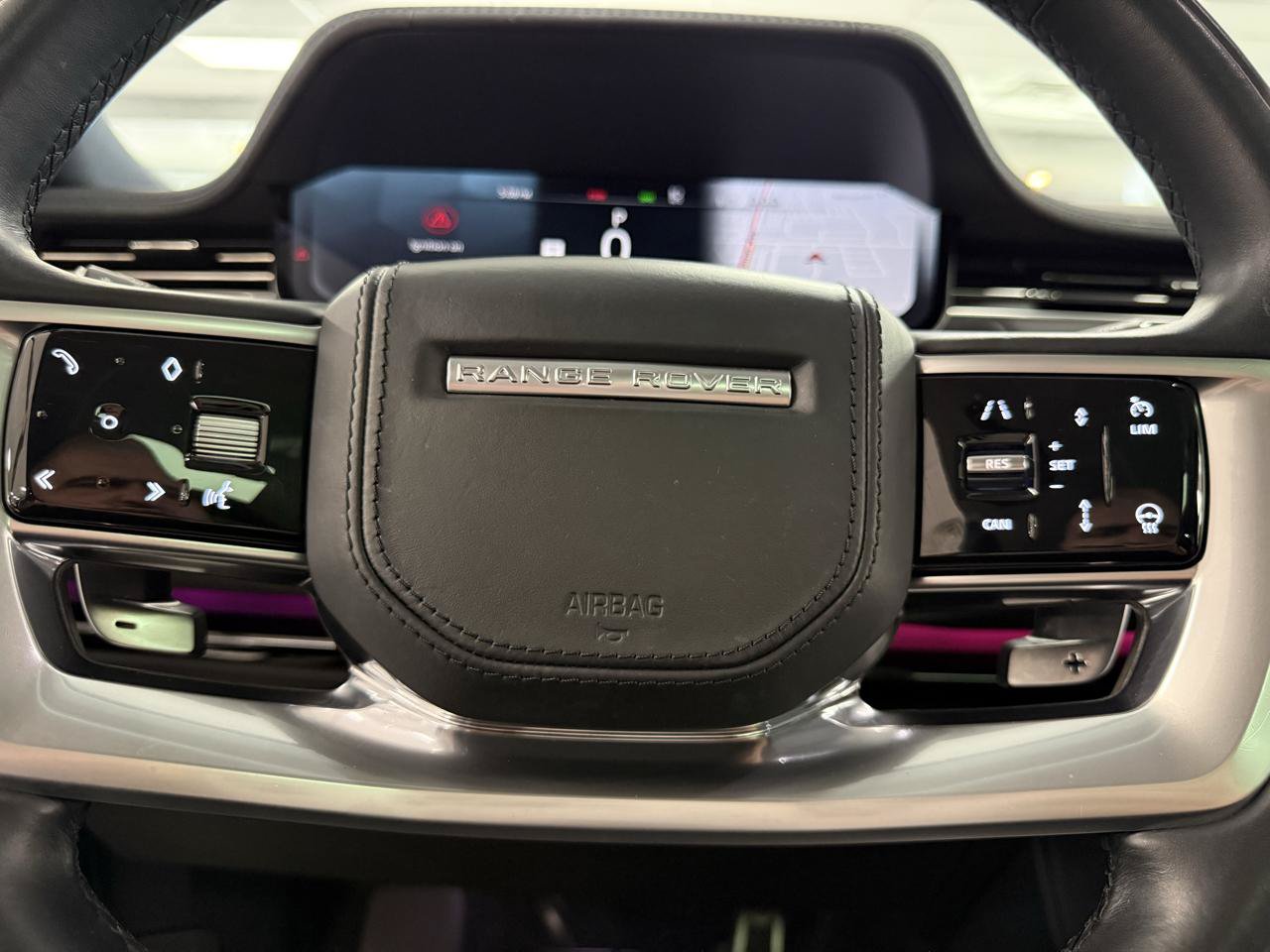 Used 2023 Land Rover Range Rover SE AWD/4WD image 14