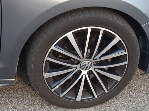 Used 2015 Volkswagen Jetta Sport FWD image 11