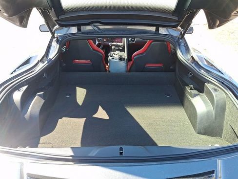 Used 2018 Chevrolet Corvette Stingray Coupe w/ 1LT image 22