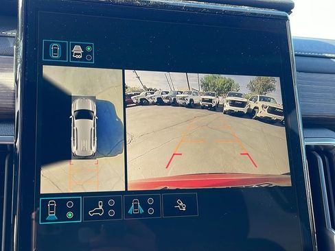 New 2026 GMC Acadia Denali w/ Super Cruise Package image 18