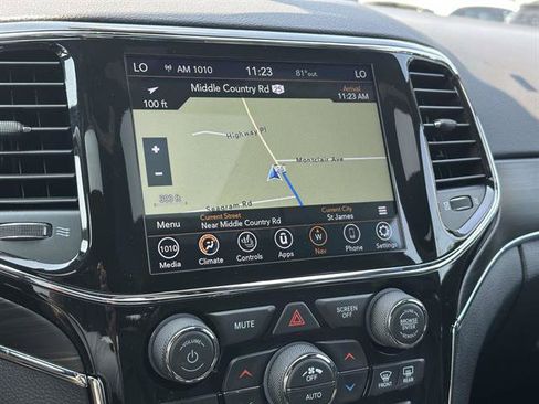 Used 2021 Jeep Grand Cherokee Limited AWD/4WD image 19