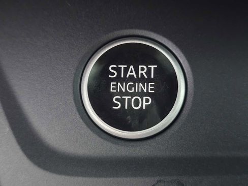 Used 2024 Audi Q3 2.0T Premium Plus w/ Premium Plus Package image 34