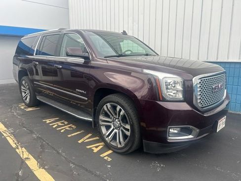 Used 2017 GMC Yukon XL Denali w/ Open Road Package AWD/4WD image 1