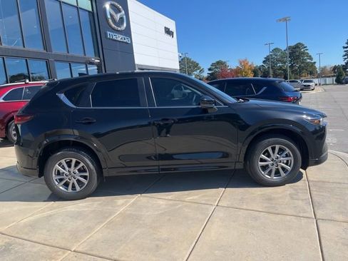 New 2025 MAZDA CX-5 AWD 2.5 S w/ Preferred Package image 3