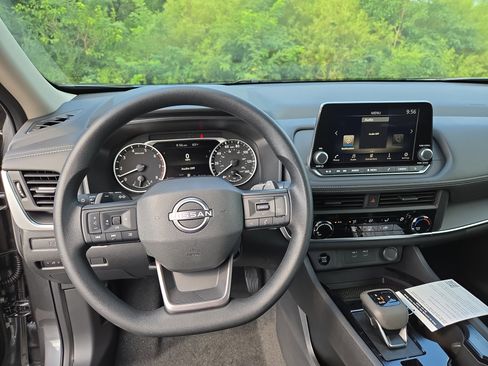 New 2026 Nissan Rogue S image 12