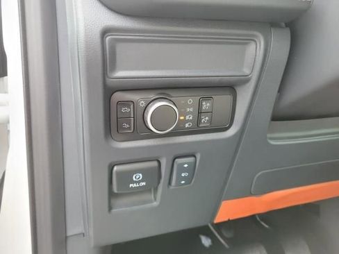 New 2025 Ford F150 Lightning Platinum image 26