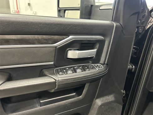 Used 2024 RAM 2500 Big Horn w/ Night Edition image 14