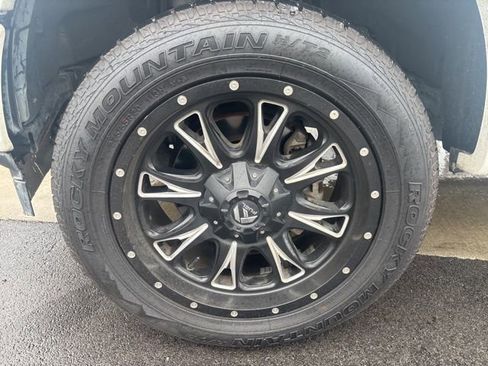 Used 2020 Ford F150 Platinum w/ Equipment Group 701A Luxury image 5