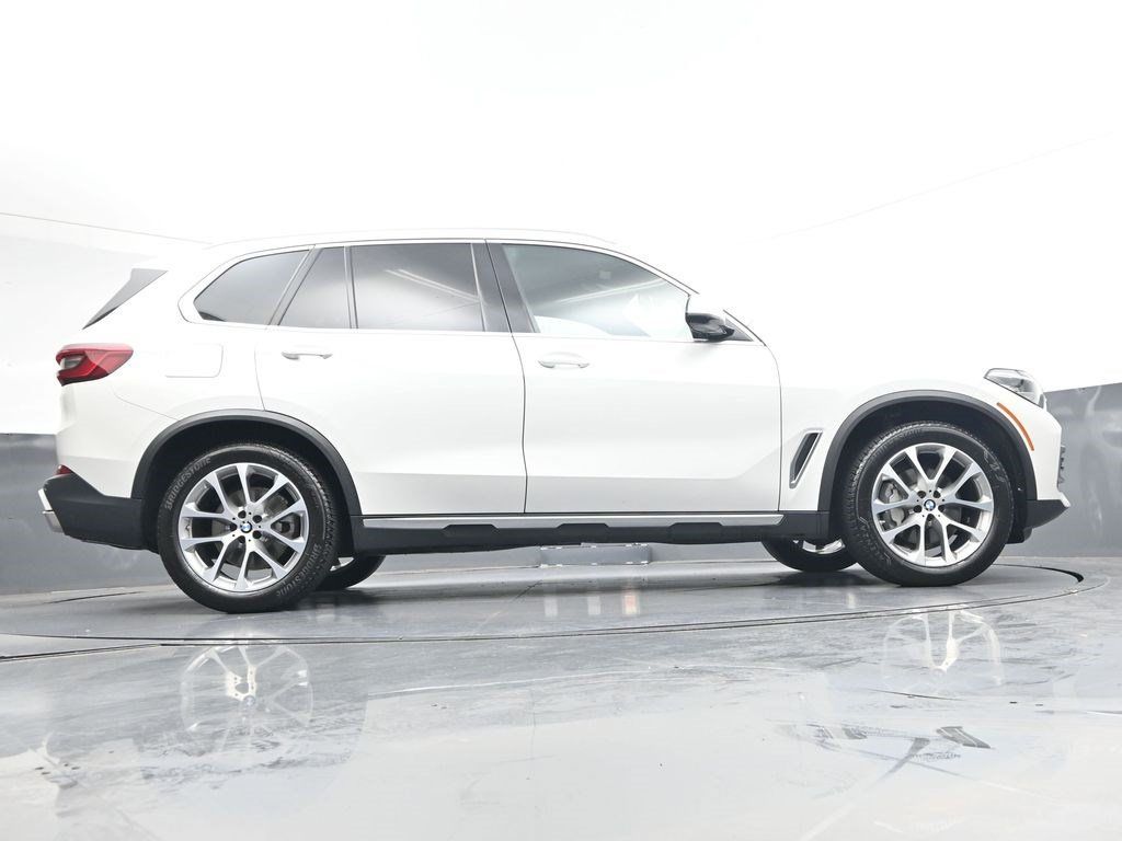Used 2019 BMW X5 xDrive40i w/ Convenience Package AWD/4WD image 27